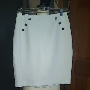 White  White House Black Market Skirt with Button Accents Size 0